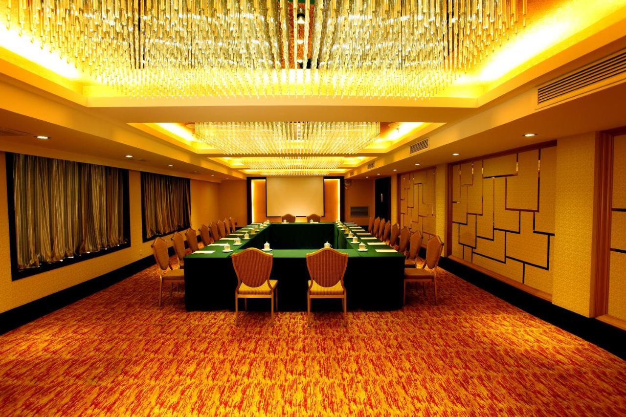 Ming Yuan Hotel Nanning Esterno foto