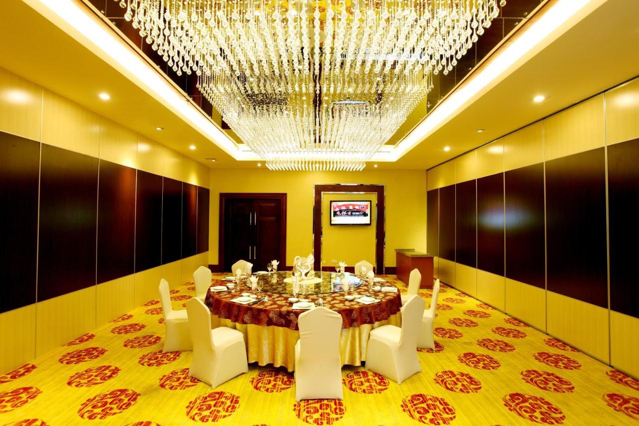 Ming Yuan Hotel Nanning Esterno foto