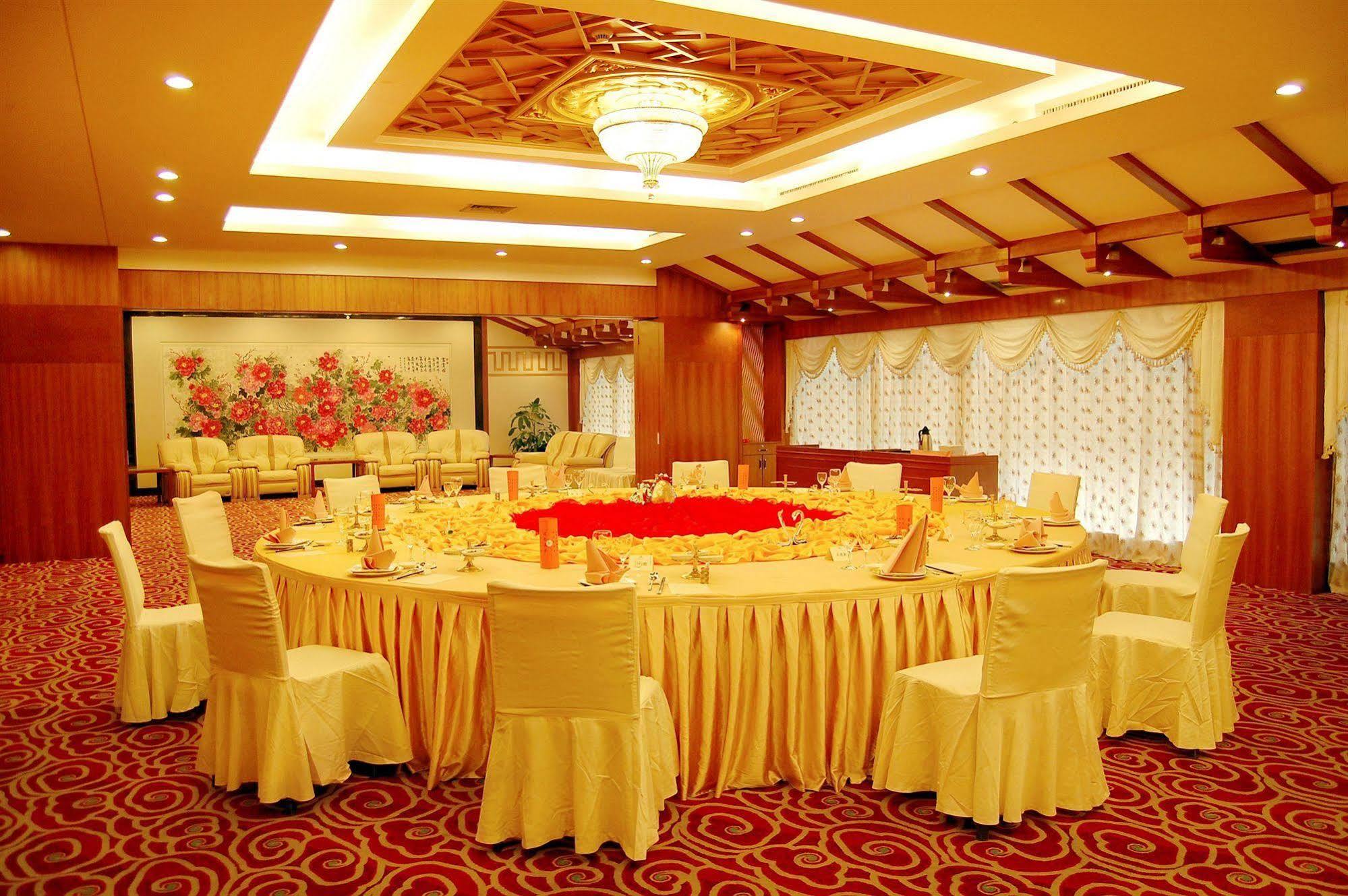 Ming Yuan Hotel Nanning Esterno foto